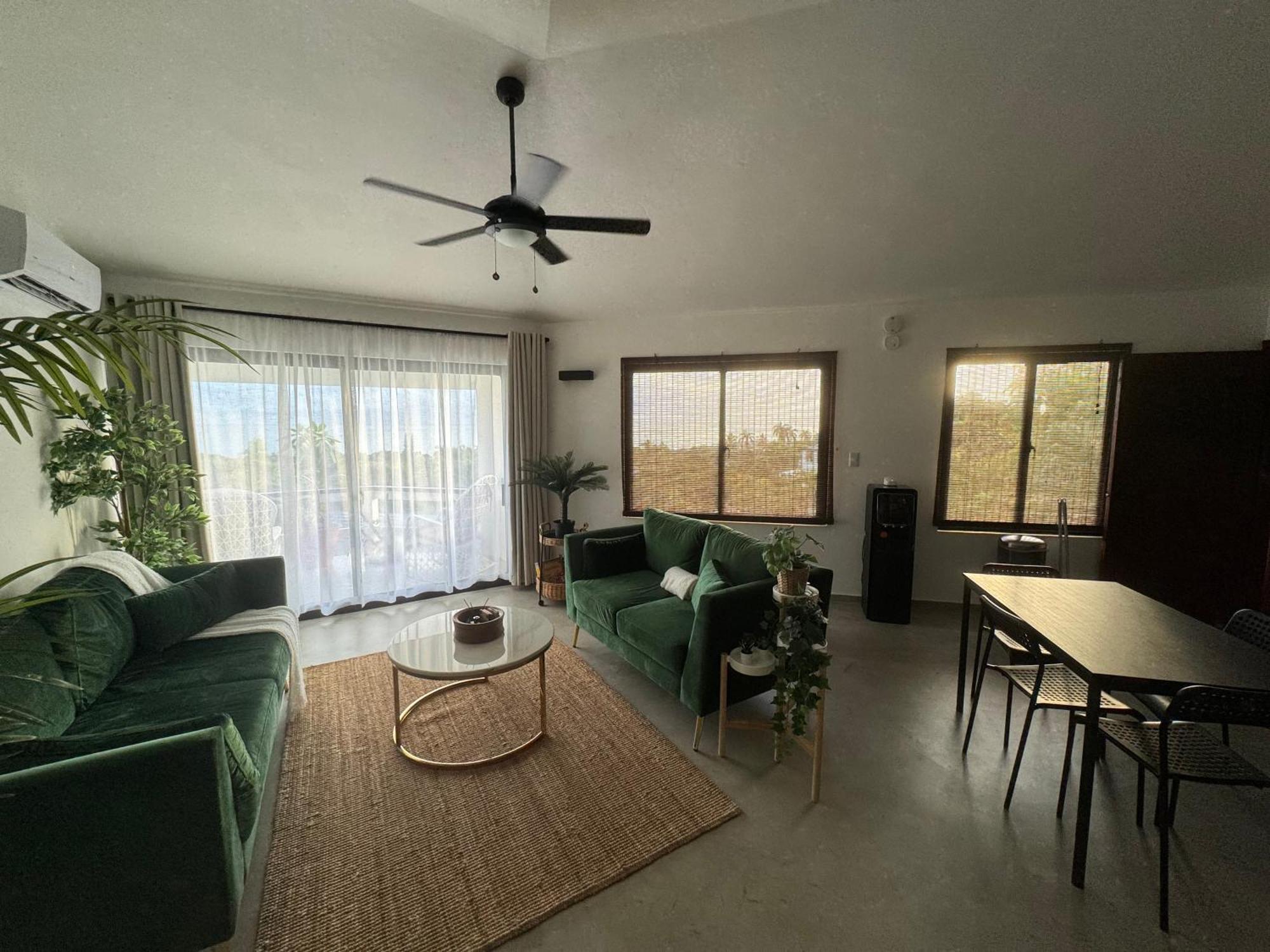 Catalina, Cabrera Oceanview Multi 2 Bd 2 Bath Condo Units With Balcony And Pool ภายนอก รูปภาพ