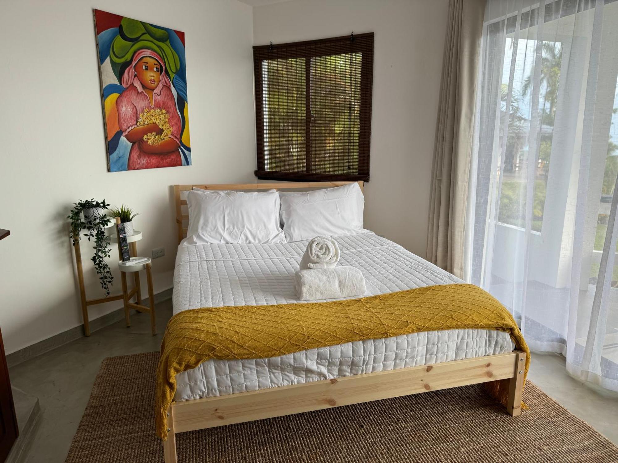 Catalina, Cabrera Oceanview Multi 2 Bd 2 Bath Condo Units With Balcony And Pool ภายนอก รูปภาพ